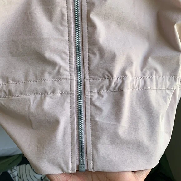 Lululemon Pack It Up Jacket - Picture 8 of 16